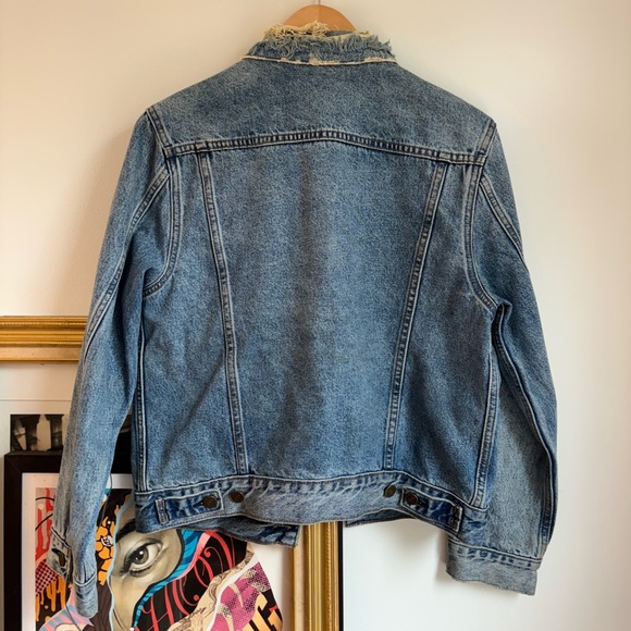 Reformation Distressed Jean Jacket - M - Picture 5 of 8